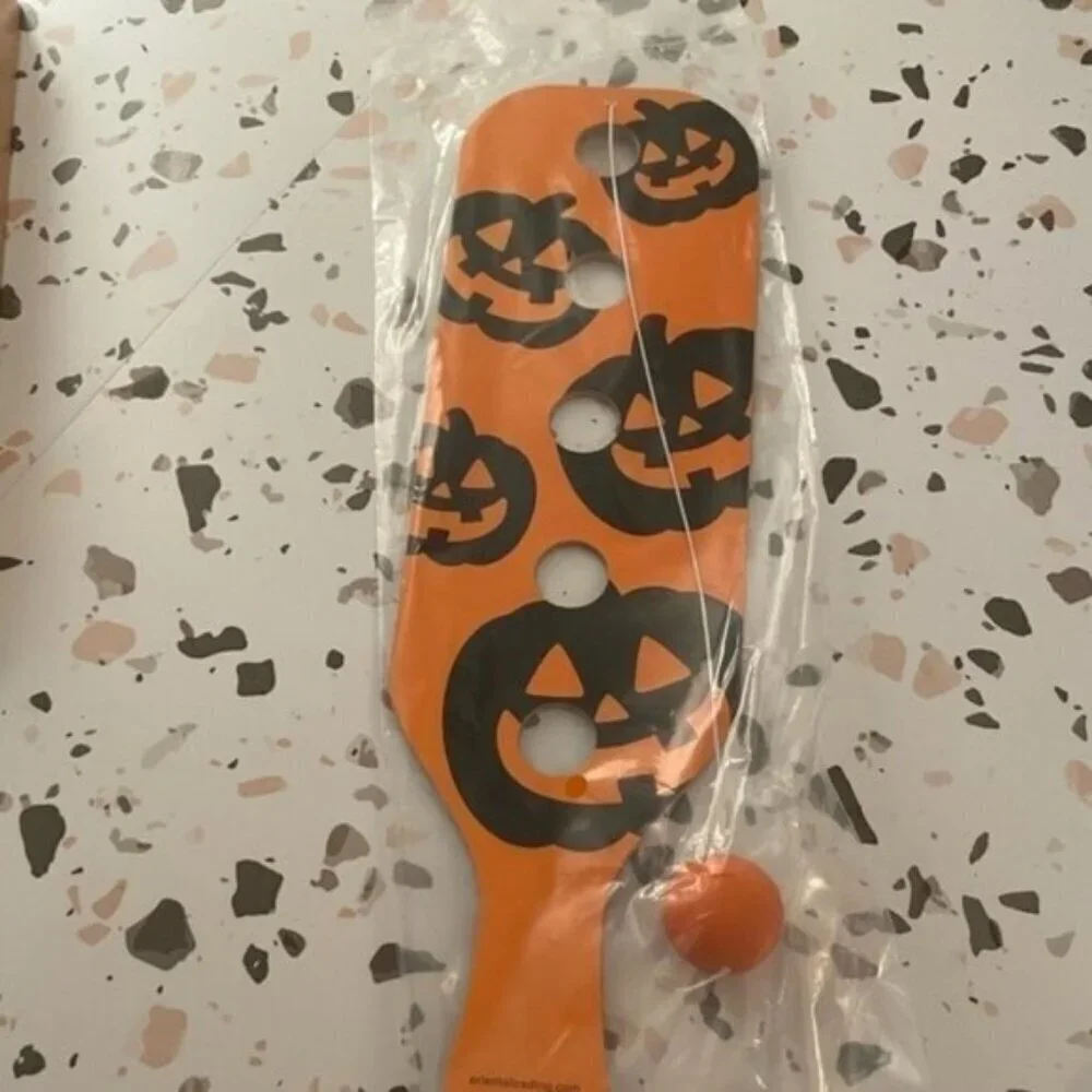 Halloween Paddle Game